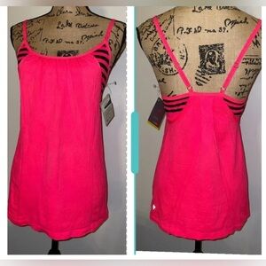 NUX Fitness Top Size Medium NWT
